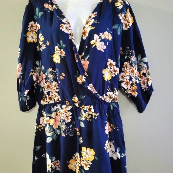 ROMPER NWT - Picture 2 of 2